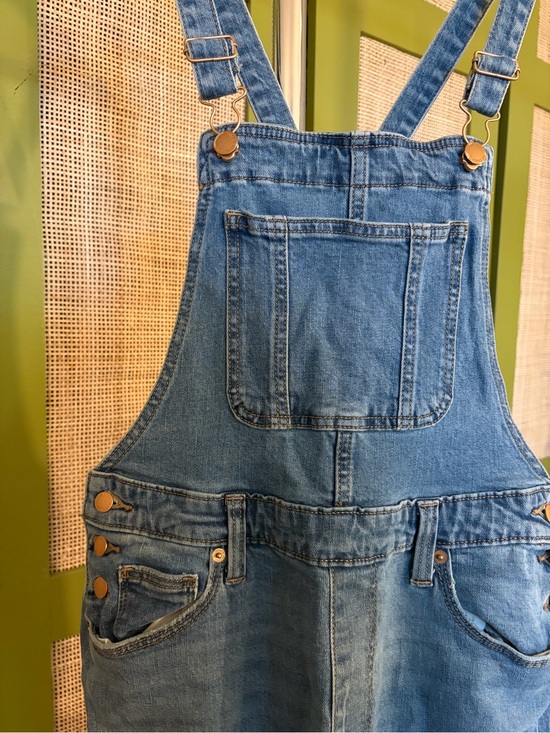 Universal Thread Denim - Universal Thread Light Blue Denim Overalls with Bib
